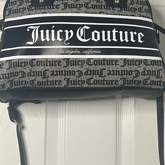 Brand new with out tags. It’s black and white. - Picture 2 of 4